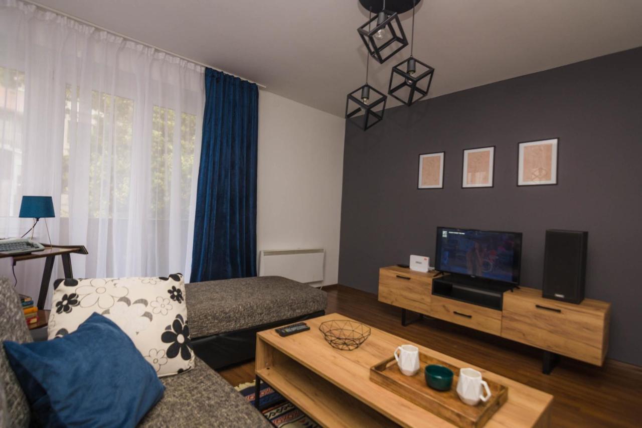 Alen Apartment Old Town - Free Parking Сараєво Екстер'єр фото
