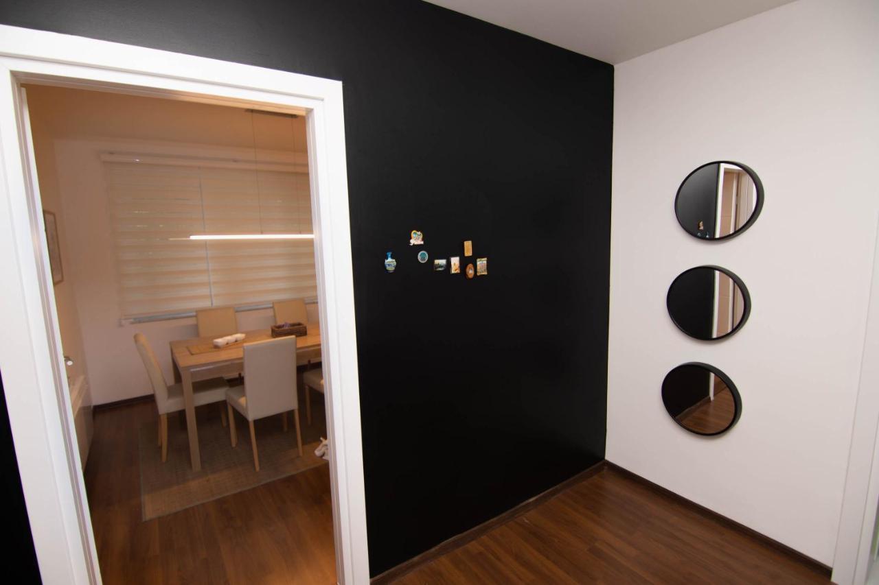 Alen Apartment Old Town - Free Parking Сараєво Екстер'єр фото