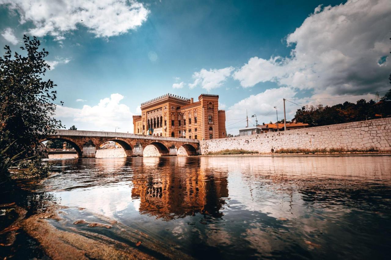 Alen Apartment Old Town - Free Parking Сараєво Екстер'єр фото